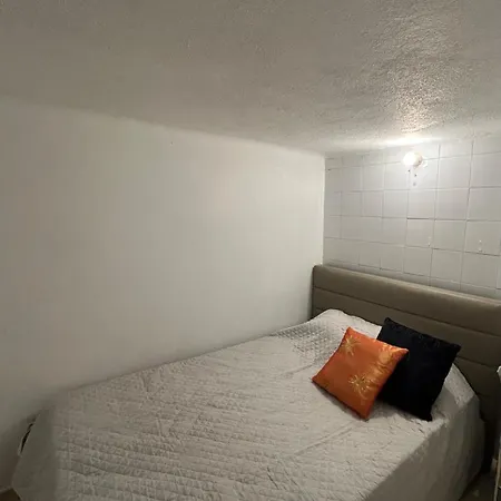 Em * Лиссабон